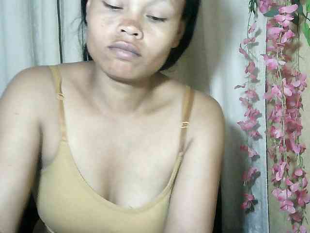 Pussy01lips webcam