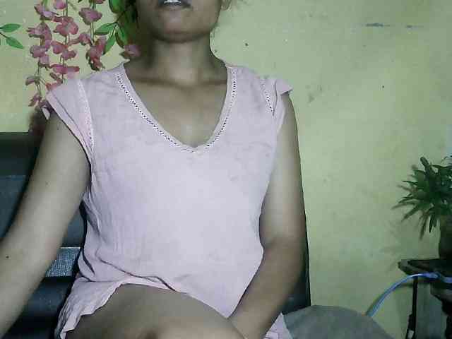 Pussy01lips webcam