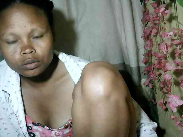 Pussy01lips webcam
