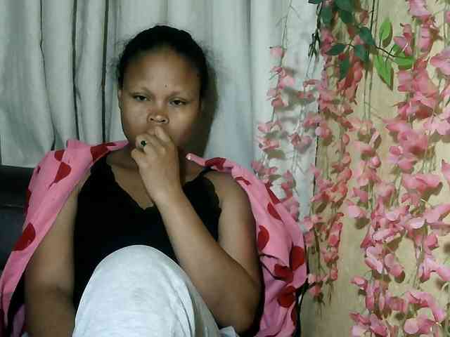 Pussy01lips webcam