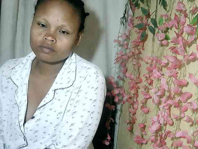 Pussy01lips webcam