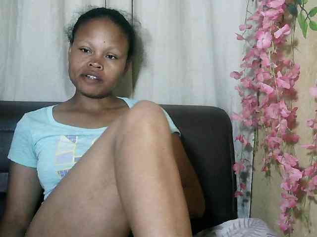 Pussy01lips webcam