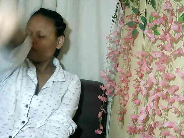 Pussy01lips webcam
