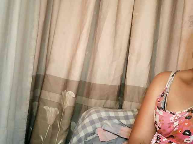 Model: Pussy01lips