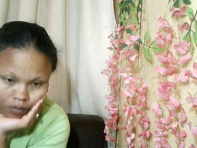 Pussy01lips webcam
