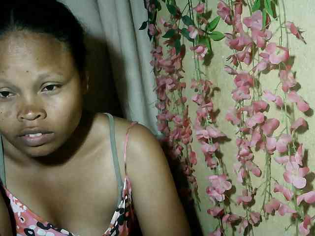 Pussy01lips webcam