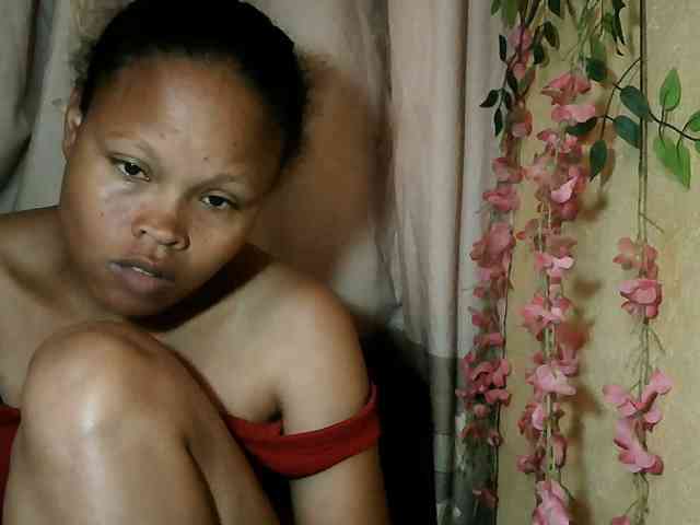 Pussy01lips webcam