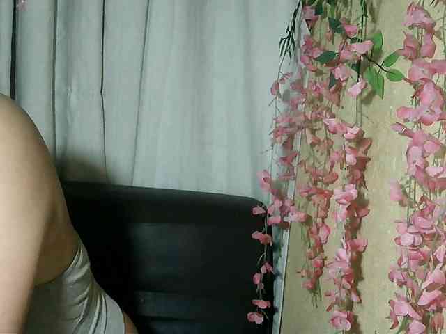 Modèle: Pussy01lips