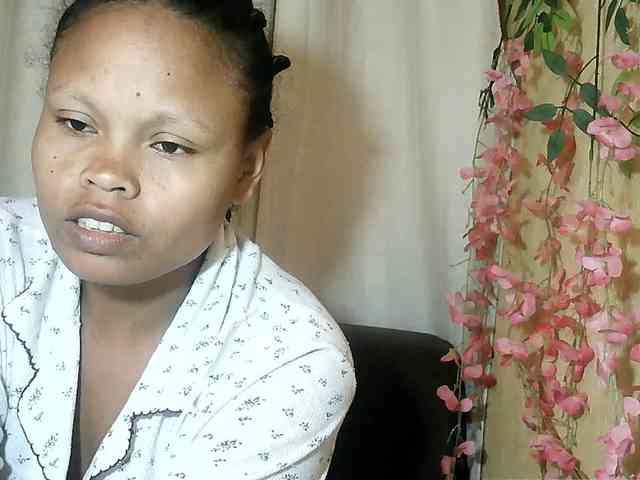 Pussy01lips webcam