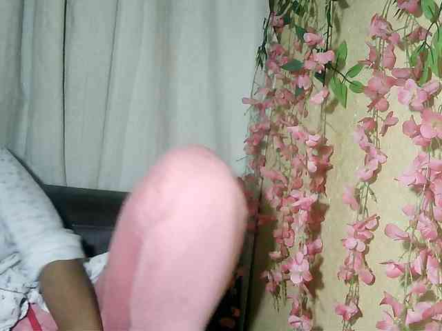 Pussy01lips webcam
