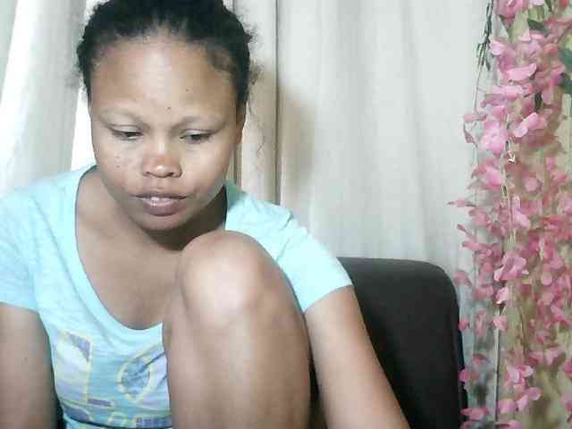 Pussy01lips webcam