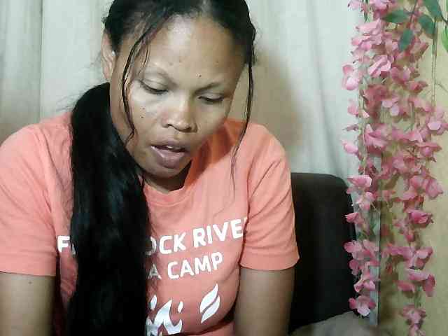 Pussy01lips webcam