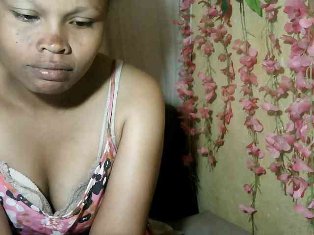 Pussy01lips webcam