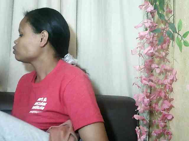 Pussy01lips webcam