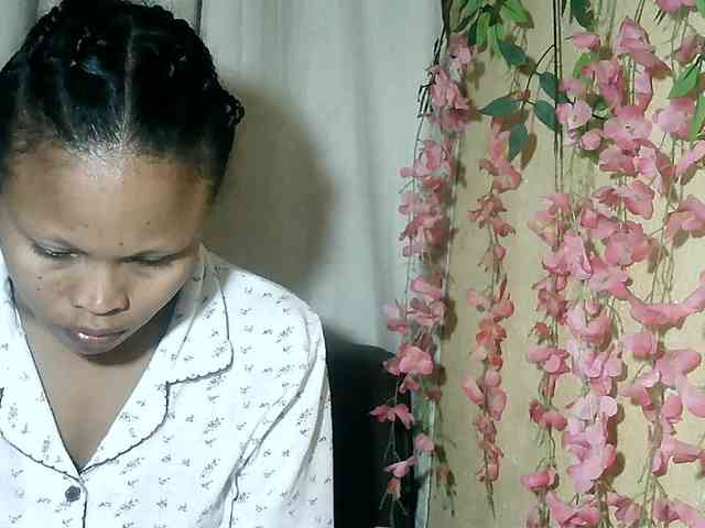 Pussy01lips webcam