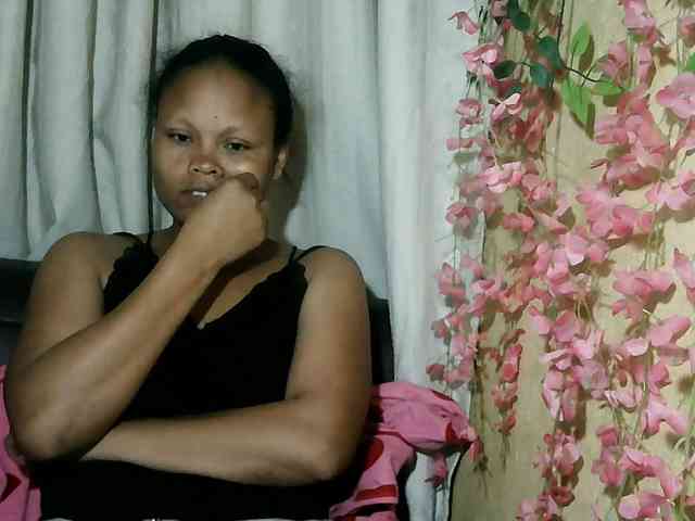 Pussy01lips webcam