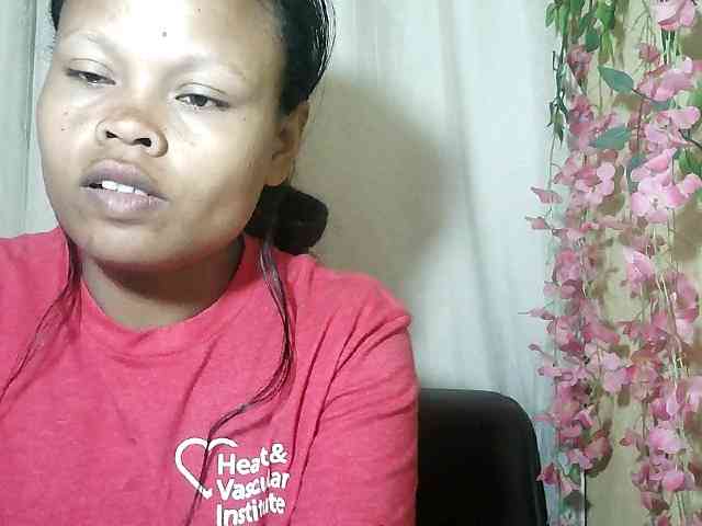 Pussy01lips webcam