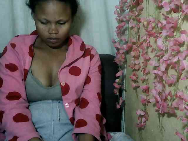 Pussy01lips webcam
