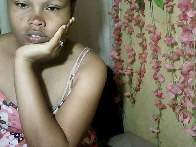 Pussy01lips webcam