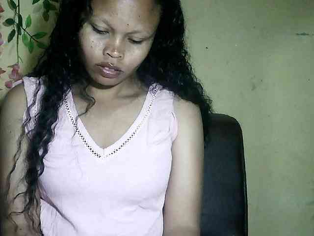 Pussy01lips webcam
