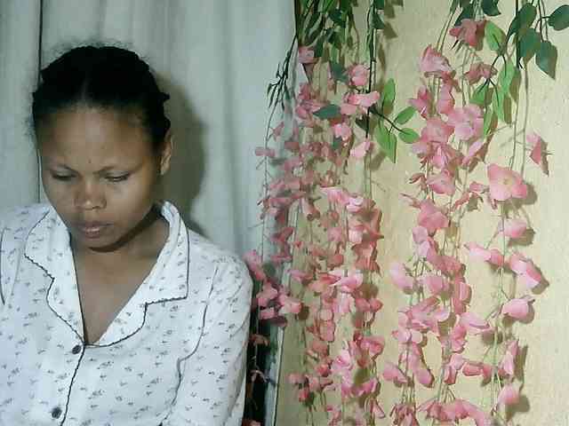 Pussy01lips webcam