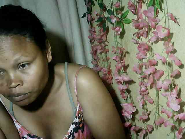 Pussy01lips webcam