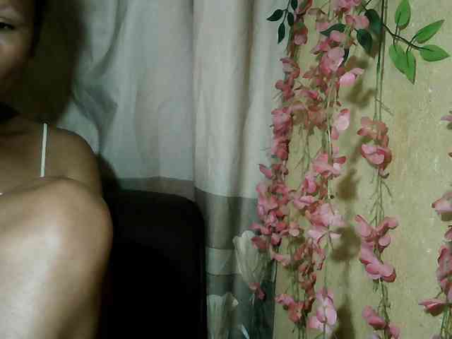 Pussy01lips webcam