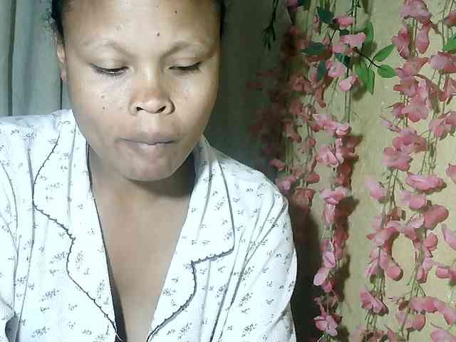 Pussy01lips webcam