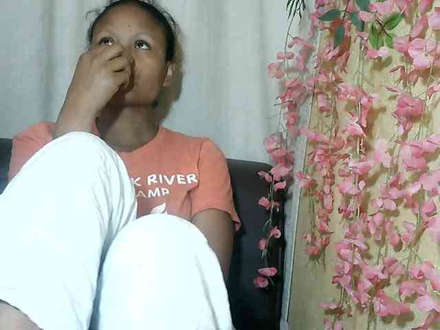 Pussy01lips webcam