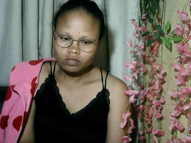 Pussy01lips webcam