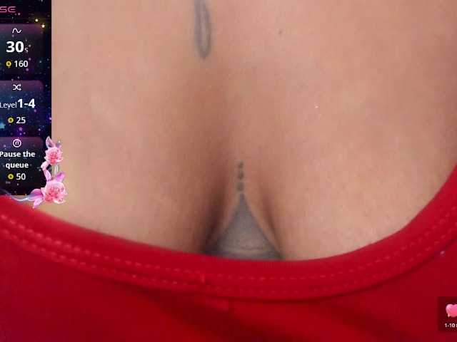 Lexxiiross live webcam show