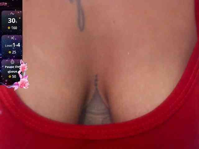 Lexxiiross webcam