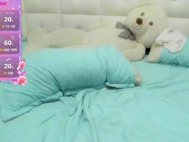 Lexxiiross webcam