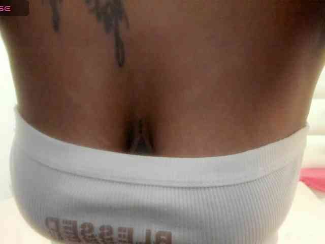 Lexxiiross webcam