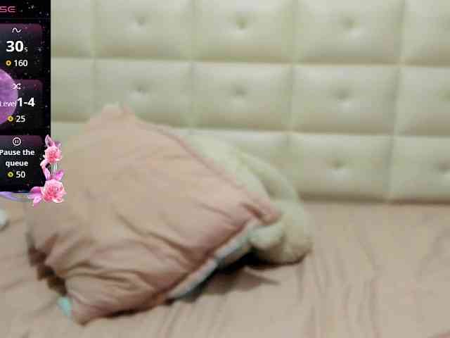 Lexxiiross Live Webcam on BongaCams