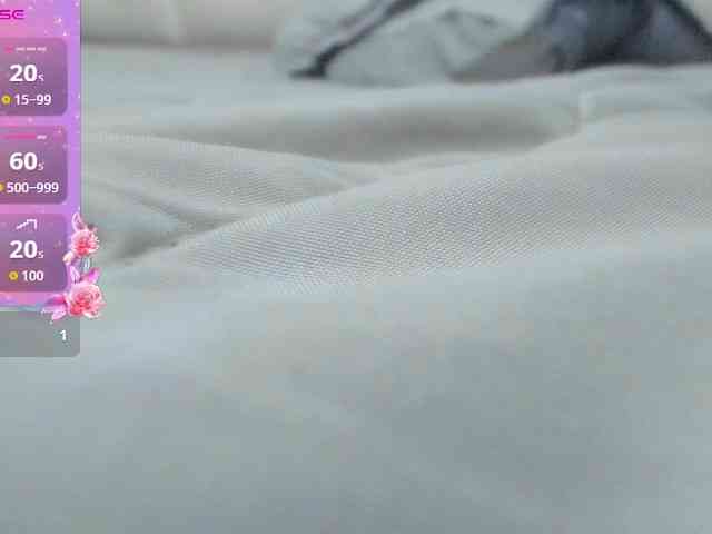Lexxiiross webcam
