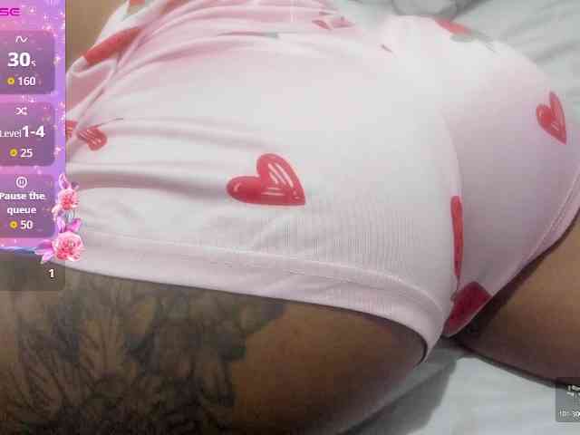Lexxiiross webcam
