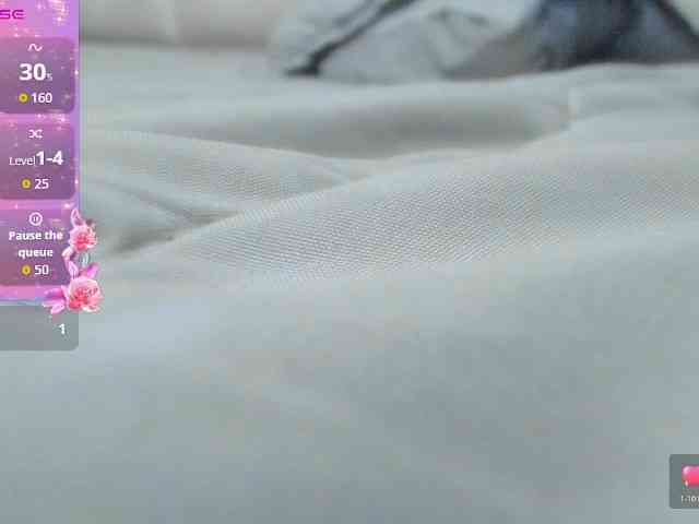 Lexxiiross webcam