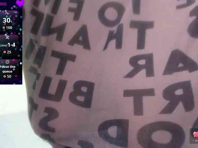 Lexxiiross webcam