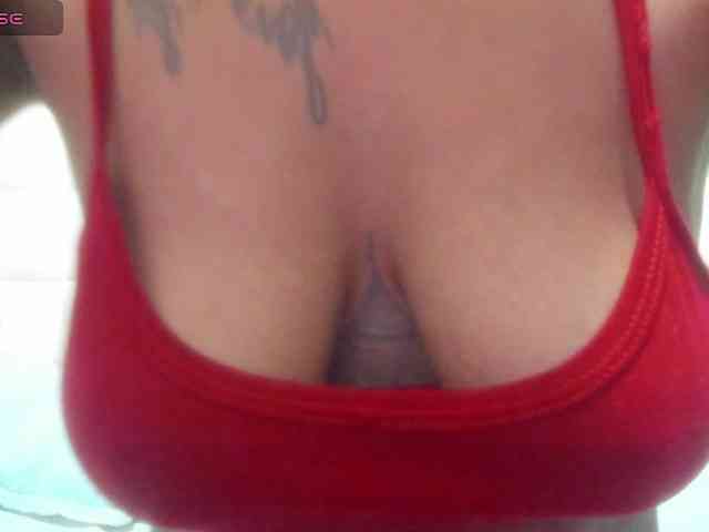Lexxiiross webcam