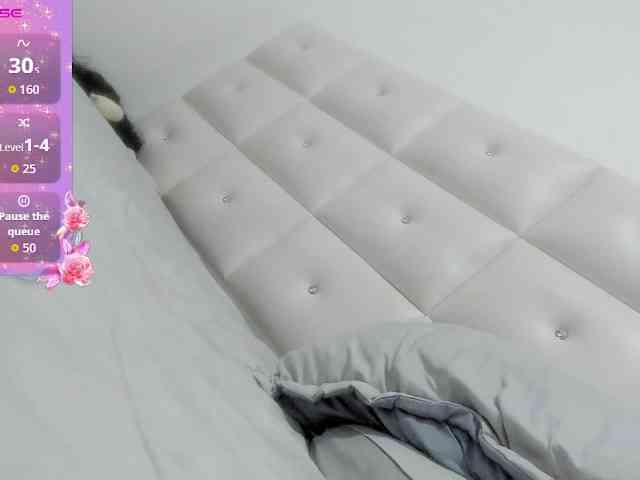 Lexxiiross webcam