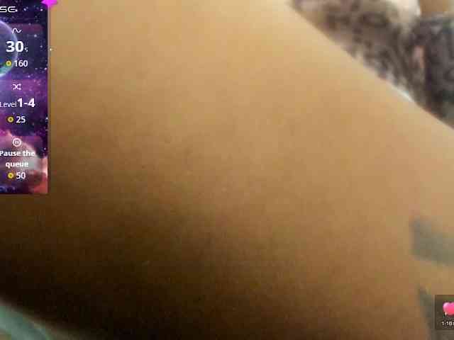Lexxiiross webcam