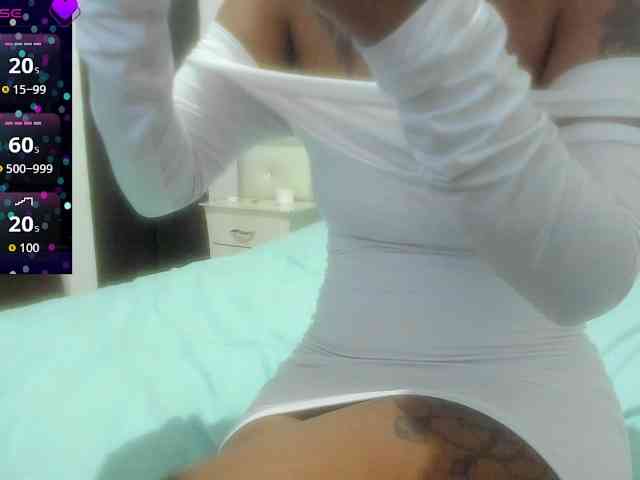 Lexxiiross webcam