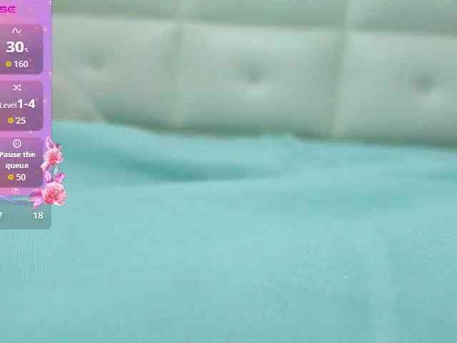 Lexxiiross webcam