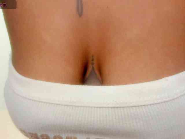 Lexxiiross webcam