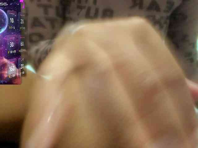Lexxiiross webcam