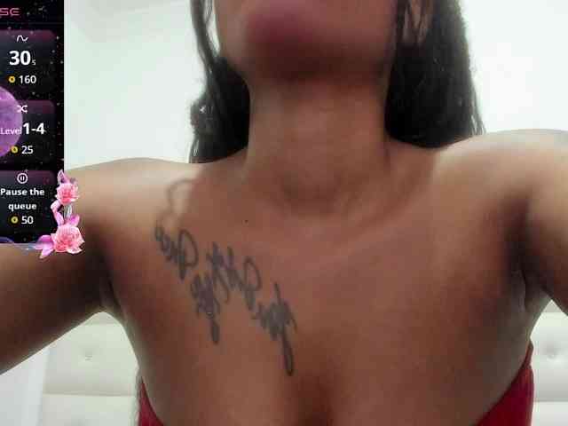 Lexxiiross webcam
