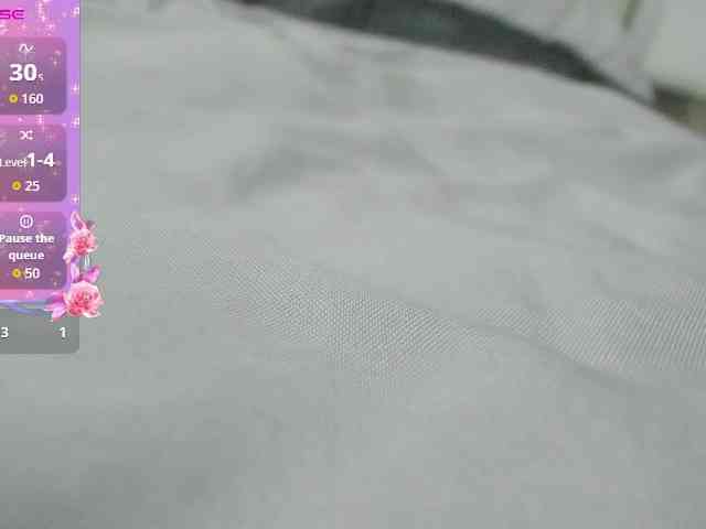 Lexxiiross webcam