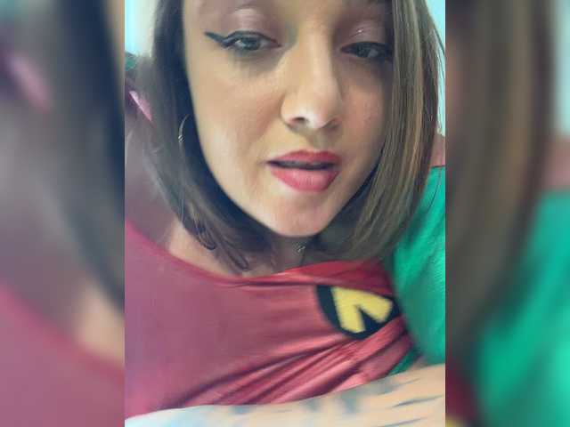 Tuda--Suda live webcam show