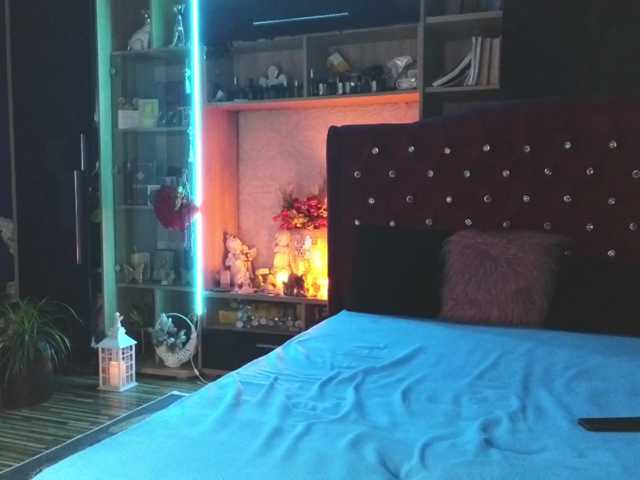 CandyBigbooty live cam on BongaCams